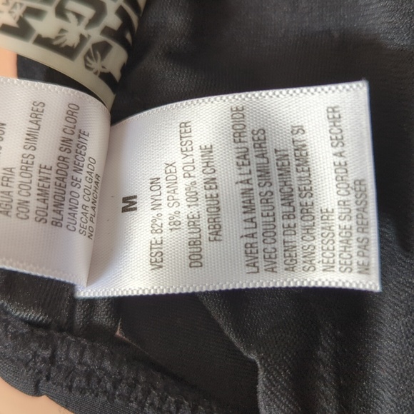 California Sunshine Ladies Macrame Halter Swim Top - Picture 11 of 13